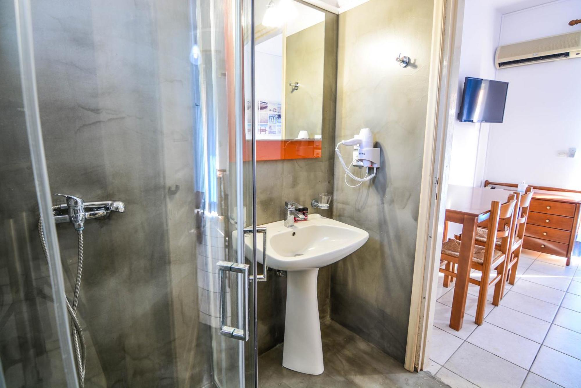 פורטו הלי Epavlis Apartments מראה חיצוני תמונה