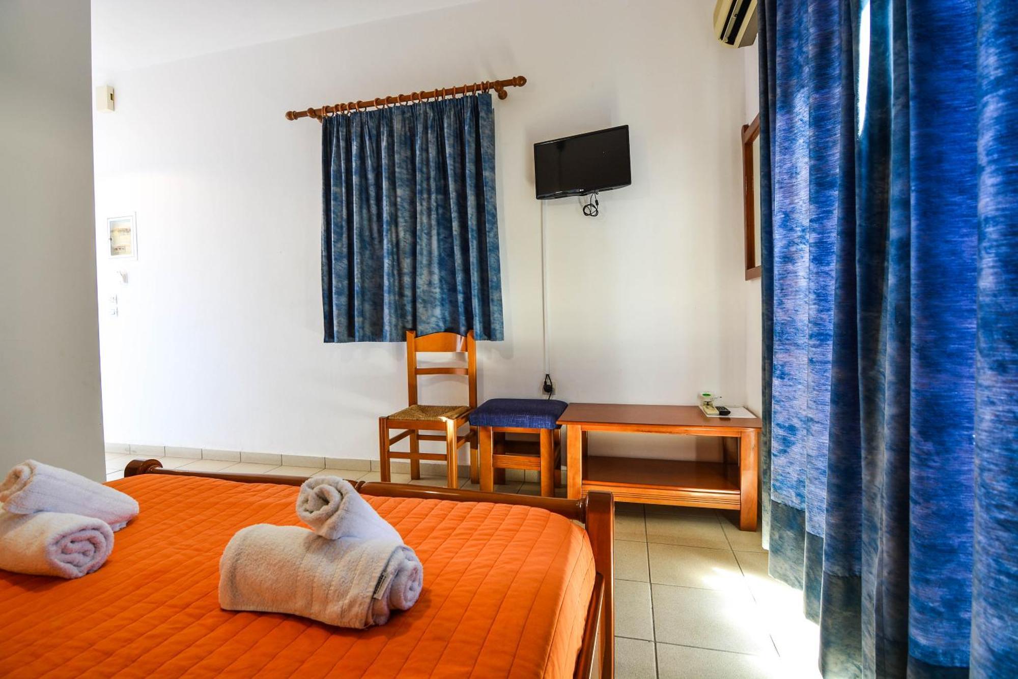 פורטו הלי Epavlis Apartments מראה חיצוני תמונה
