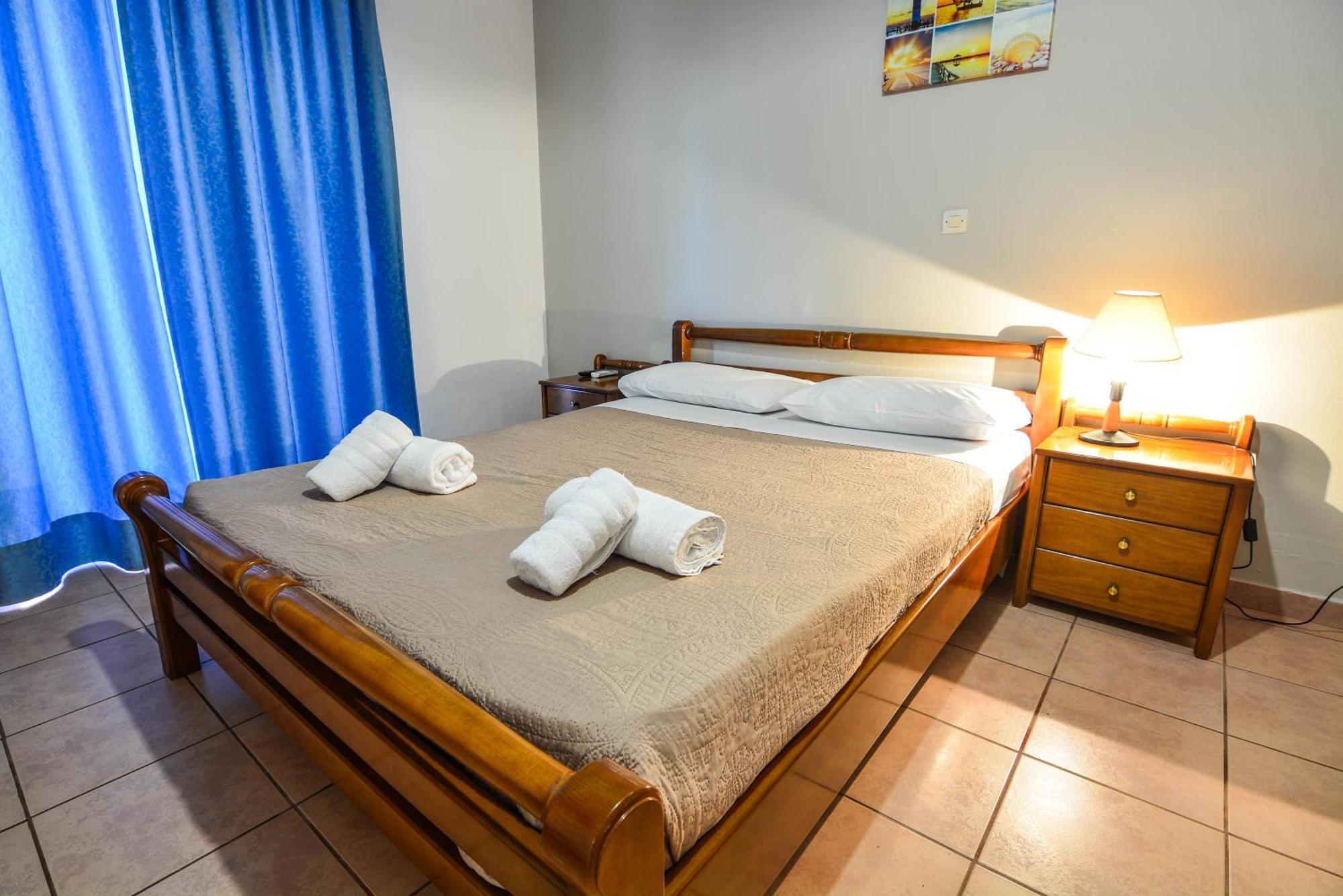 פורטו הלי Epavlis Apartments מראה חיצוני תמונה